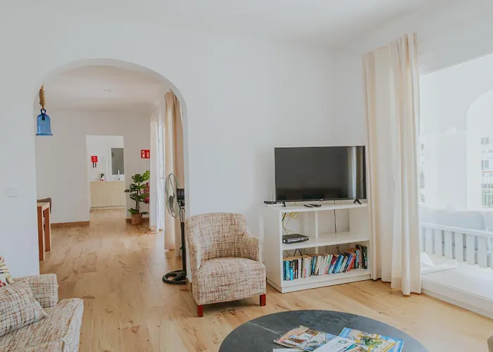 Santo Tomás - Adriana Es Migjorn Gran