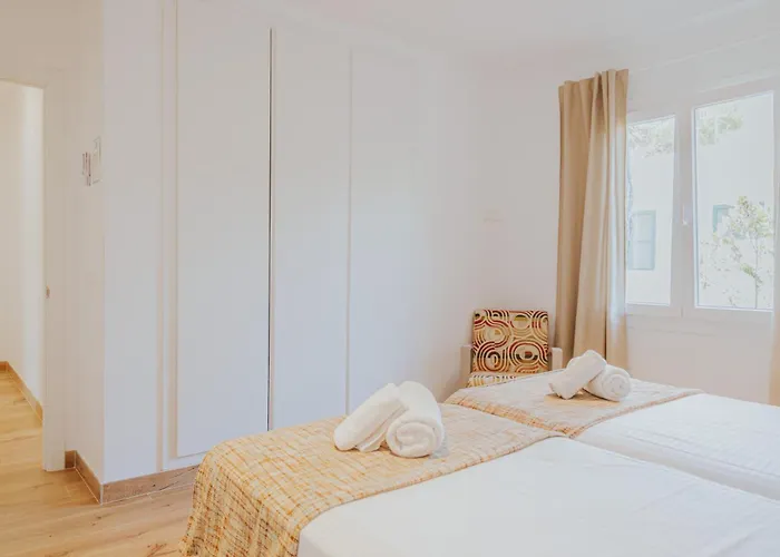 Santo Tomas - Adriana Villa